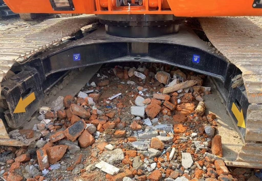 Doosan 150 - Crawler excavator: picture 5 Doosan 150 - Crawler excavator: picture 5