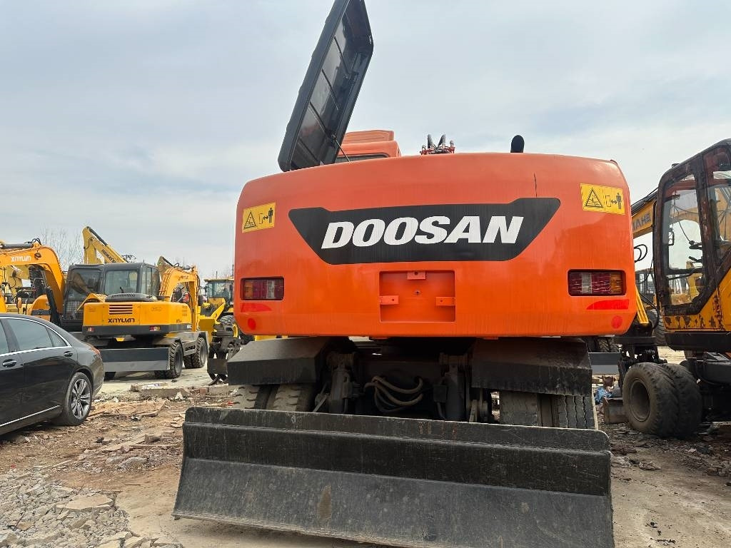Doosan 150 W-7 - Wheel excavator: picture 2 Doosan 150 W-7 - Wheel excavator: picture 2