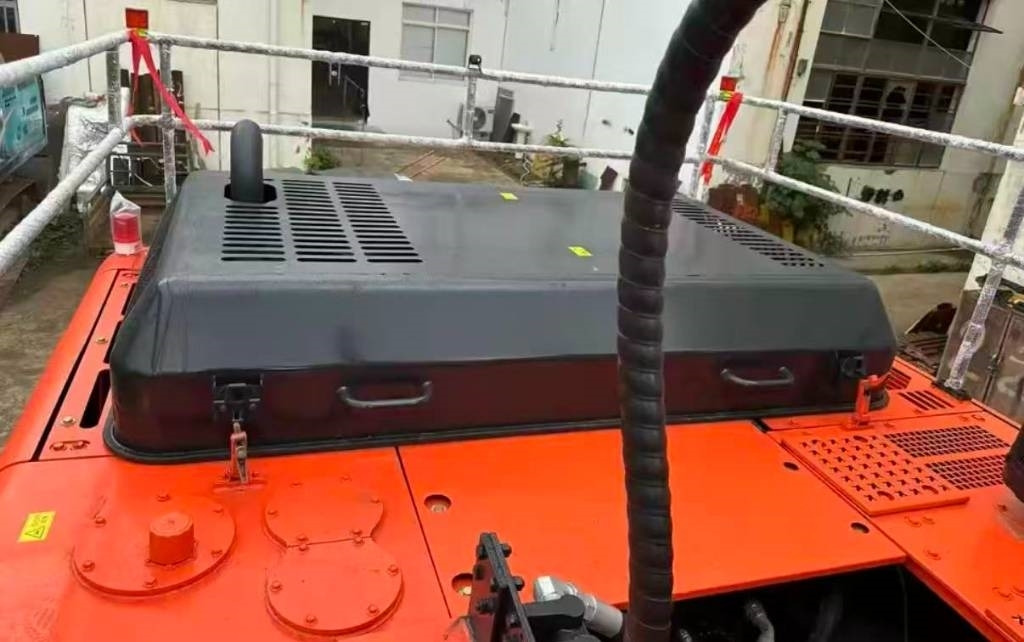 Crawler excavator Doosan DX 340: picture 8 Crawler excavator Doosan DX 340: picture 8