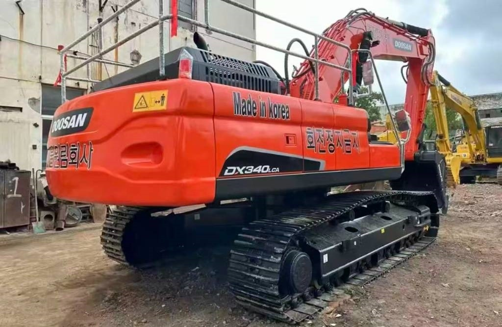 Crawler excavator Doosan DX 340: picture 12 Crawler excavator Doosan DX 340: picture 12