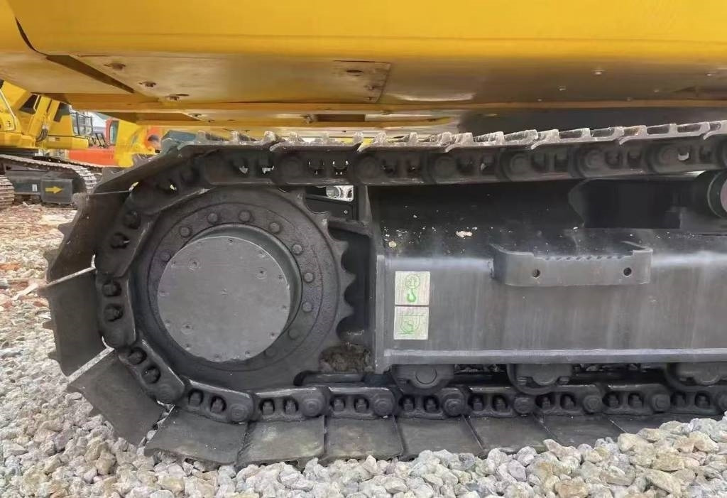 Crawler excavator Komatsu PC 130: picture 7