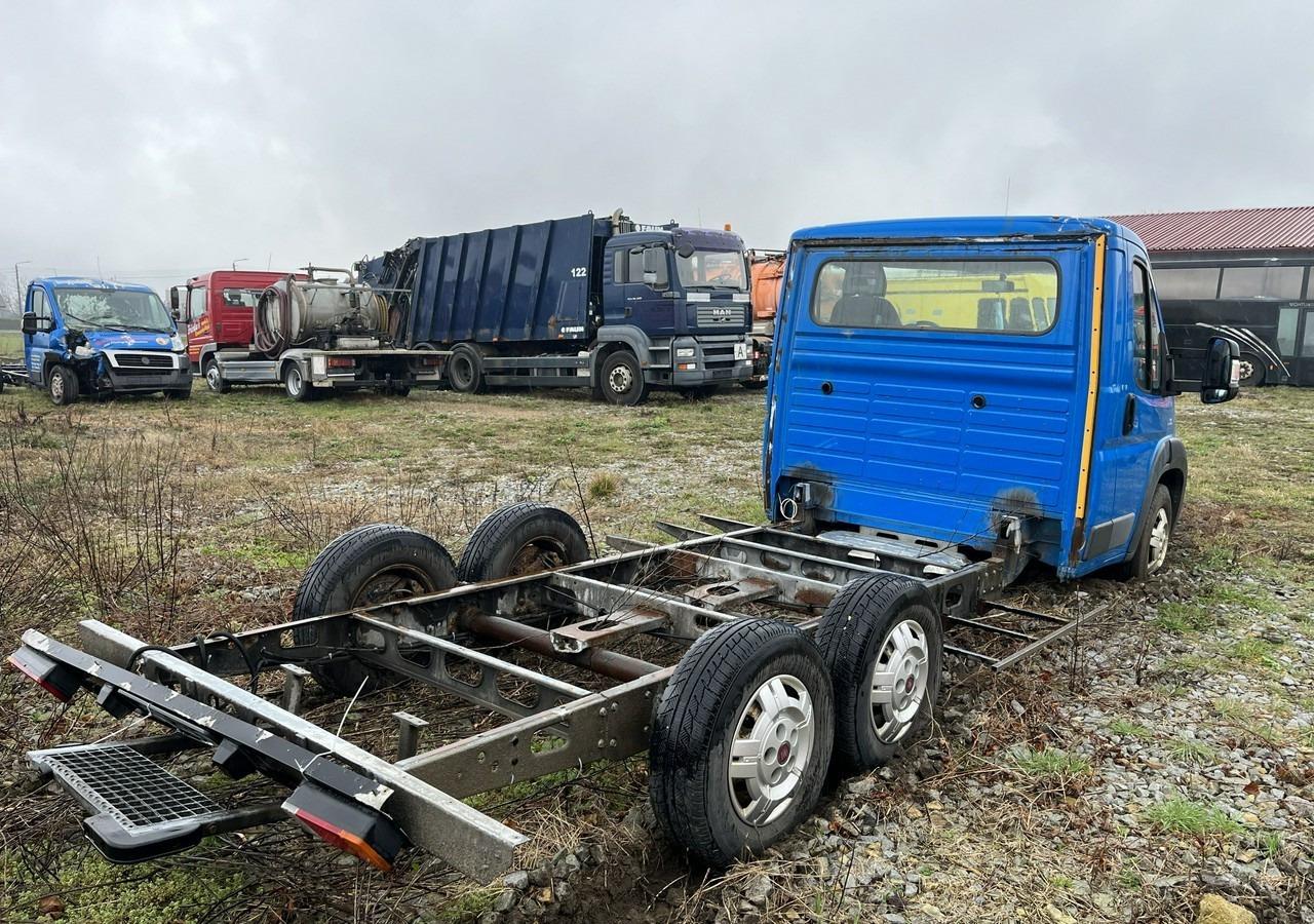 Fiat Ducato Ducato 3.0-160KM Rama pod zabudowę 2011,2009 - Commercial truck: picture 2 Fiat Ducato Ducato 3.0-160KM Rama pod zabudowę 2011,2009 - Commercial truck: picture 2