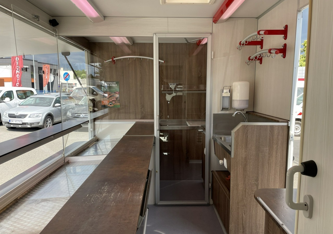 Fiat Ducato Autosklep Gastronomiczny Food Truck Foodtruck sklep W-zasil 2015 - Vending truck: picture 5 Fiat Ducato Autosklep Gastronomiczny Food Truck Foodtruck sklep W-zasil 2015 - Vending truck: picture 5