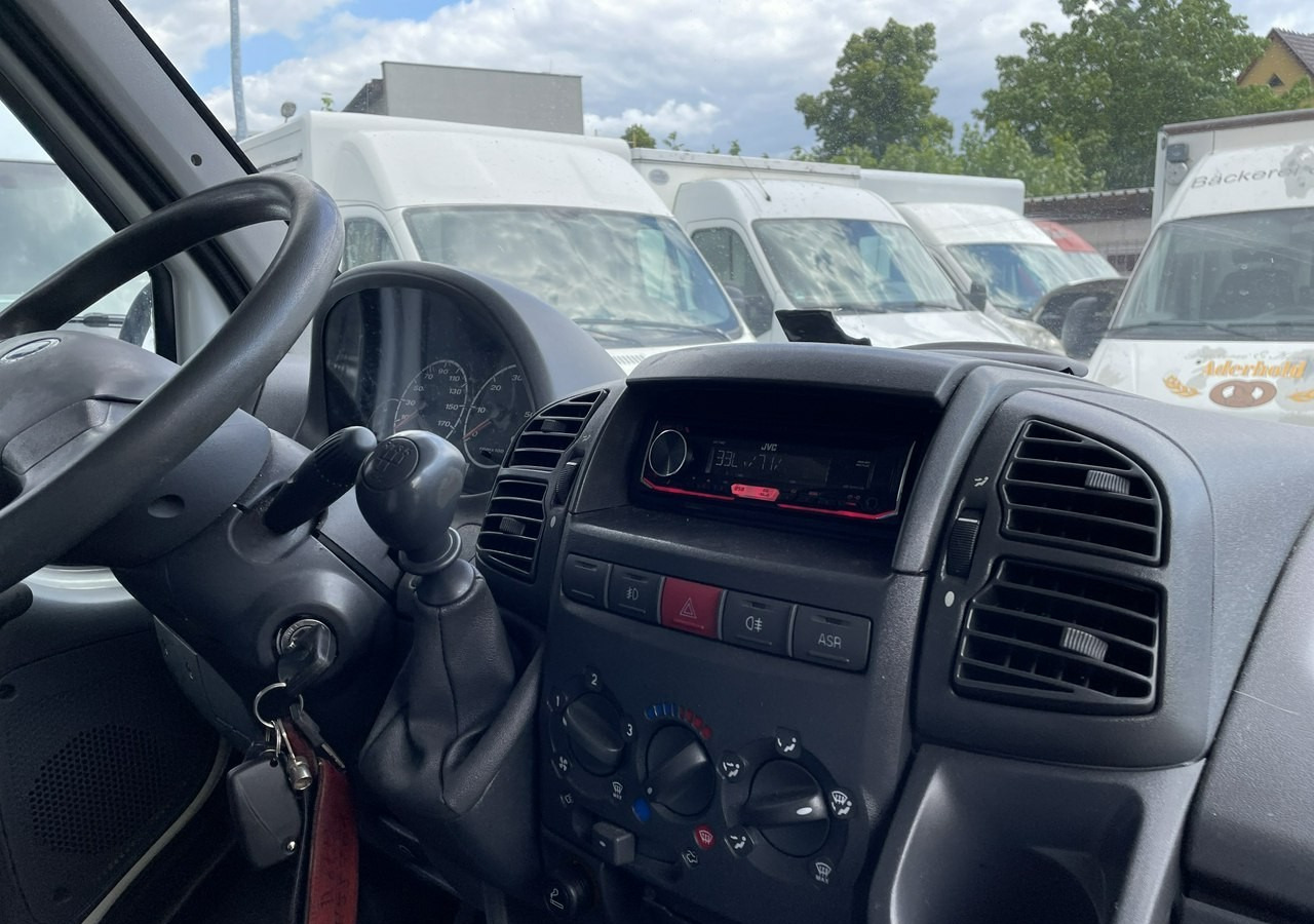 Vending truck Fiat Ducato Autosklep wędlin Gastronomiczny Food Truck Foodtruck Sklep Borco: picture 19 Vending truck Fiat Ducato Autosklep wędlin Gastronomiczny Food Truck Foodtruck Sklep Borco: picture 19