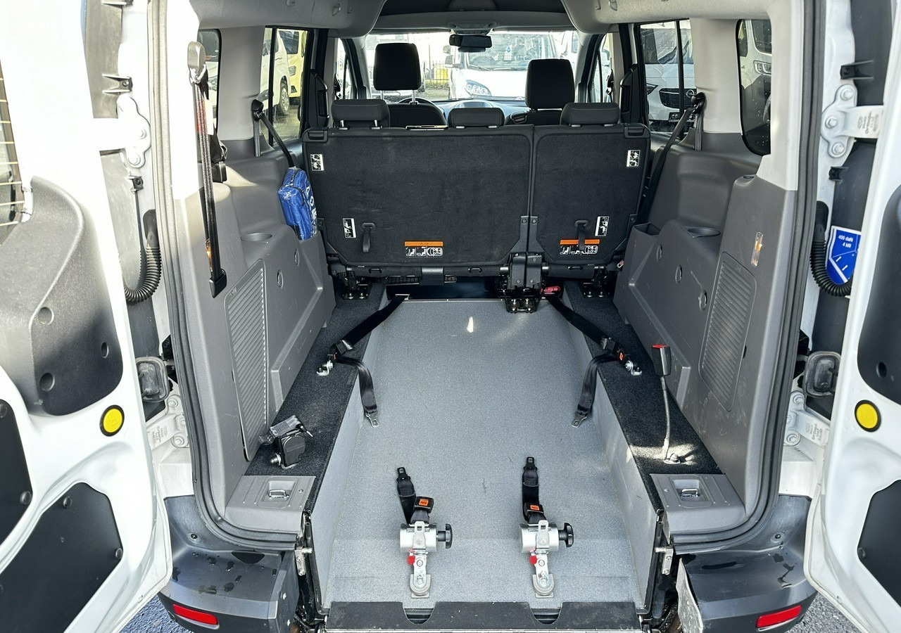 Ford Tourneo Connect II Connect dla Niepełnosprawnych rampa inwalida Model 2021 PFRON - Car: picture 5 Ford Tourneo Connect II Connect dla Niepełnosprawnych rampa inwalida Model 2021 PFRON - Car: picture 5