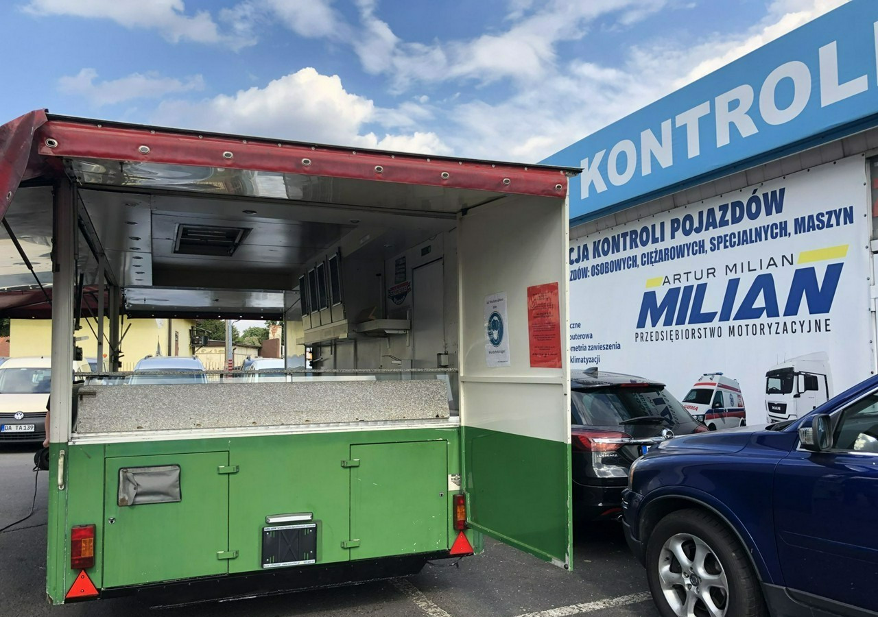 Inna Inny Autosklep Gastronomicznay Foodtruck sklep Food truck Gril imbis Borc - Vending trailer: picture 4 Inna Inny Autosklep Gastronomicznay Foodtruck sklep Food truck Gril imbis Borc - Vending trailer: picture 4