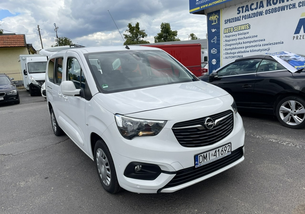 Opel Combo IV Combo Life Combo Life Maxi Niepełnosprawnych inwalida rampa PFRON Model - Car: picture 2 Opel Combo IV Combo Life Combo Life Maxi Niepełnosprawnych inwalida rampa PFRON Model - Car: picture 2
