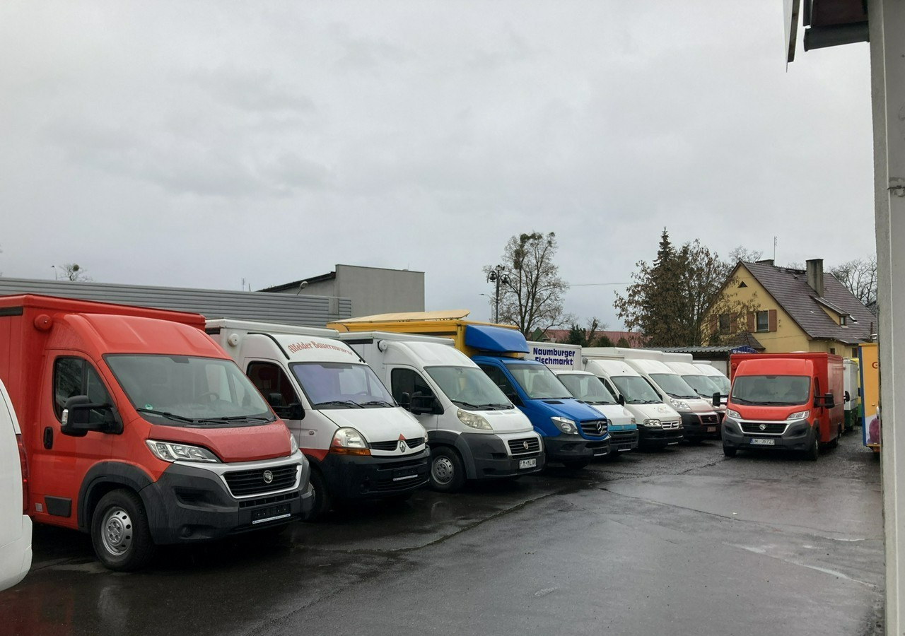 Vending truck Renault Master Master Autosklep wędlin Gastronomiczna food truck foodtruck sklep 20: picture 15