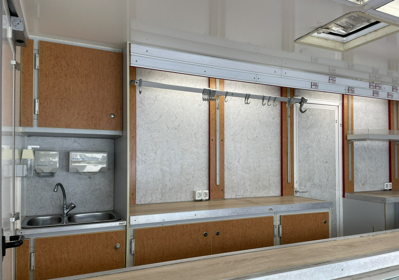 Vending truck Renault Master Master Autosklep wędlin Gastronomiczna food truck foodtruck sklep 20: picture 6