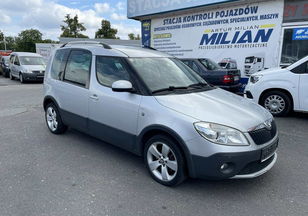 Skoda Roomster I Roomster Scout 1.6-16V Klima 2012 - Car: picture 3 Skoda Roomster I Roomster Scout 1.6-16V Klima 2012 - Car: picture 3