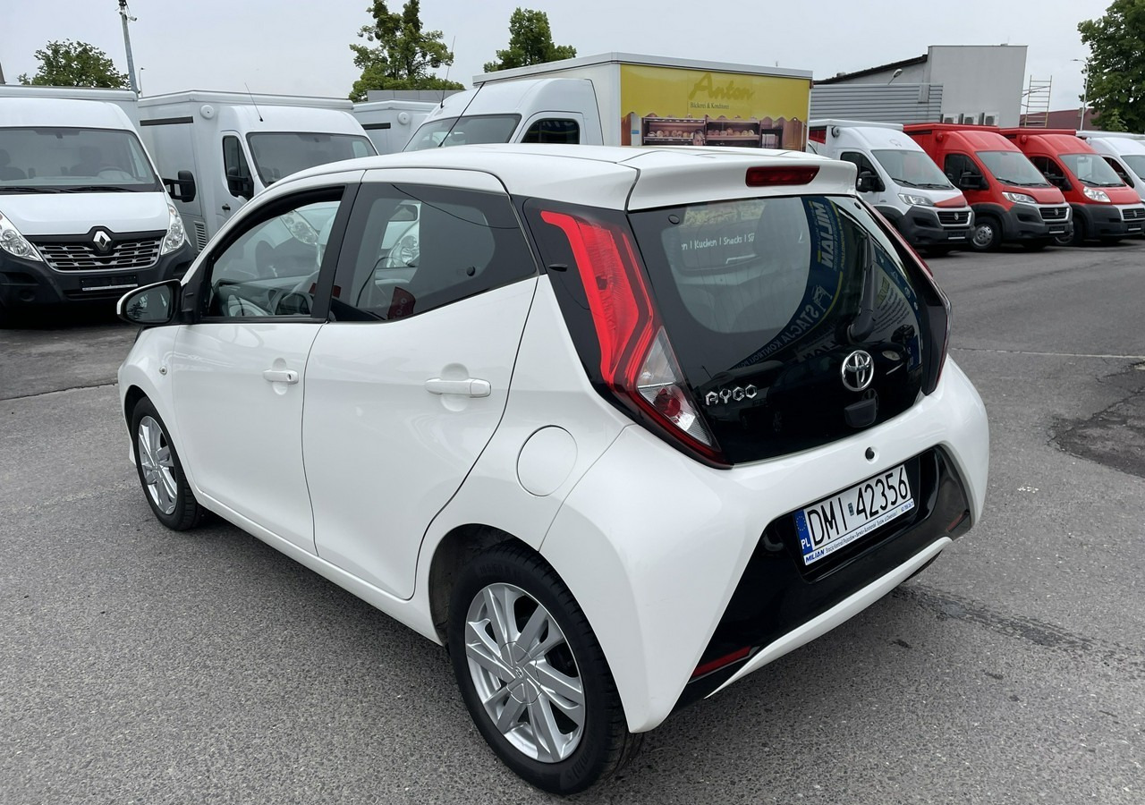 Toyota Aygo II Toyota Aygo 1.0 VVT-i JBL Edition bezyna+LPG Salon PL 2020 - Car: picture 2 Toyota Aygo II Toyota Aygo 1.0 VVT-i JBL Edition bezyna+LPG Salon PL 2020 - Car: picture 2