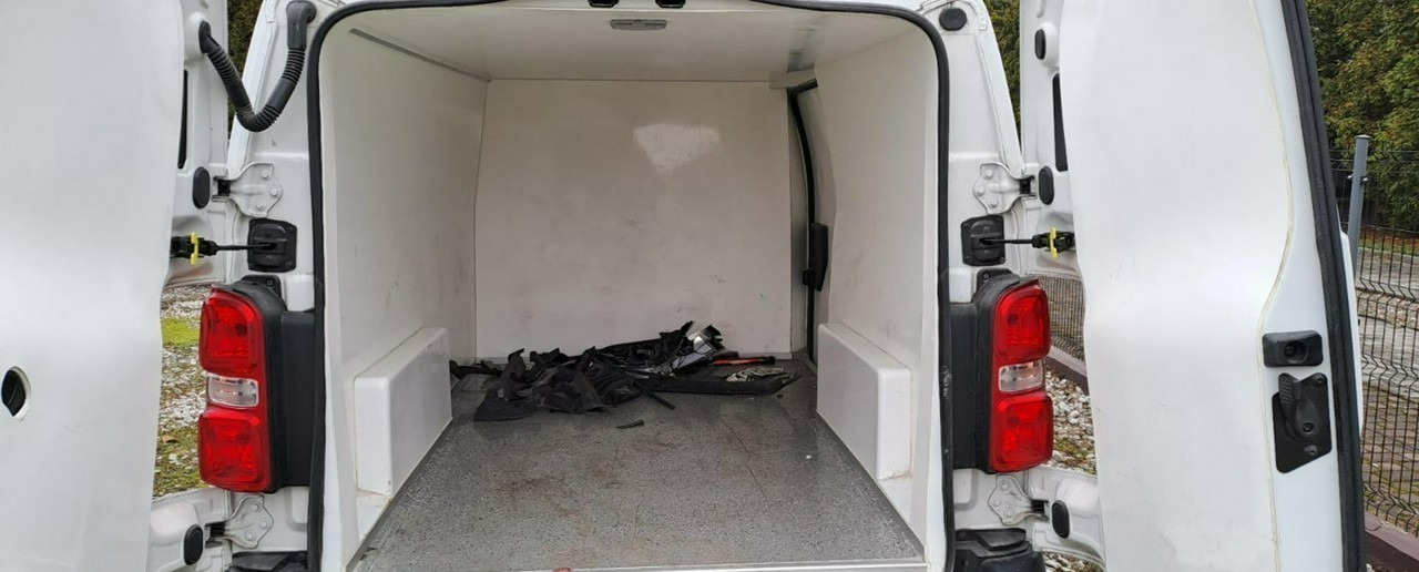 Toyota Proace Toyota Proace Maxi Klima chlodnia izoterma 2020 Salon PL - Refrigerated delivery van: picture 2 Toyota Proace Toyota Proace Maxi Klima chlodnia izoterma 2020 Salon PL - Refrigerated delivery van: picture 2
