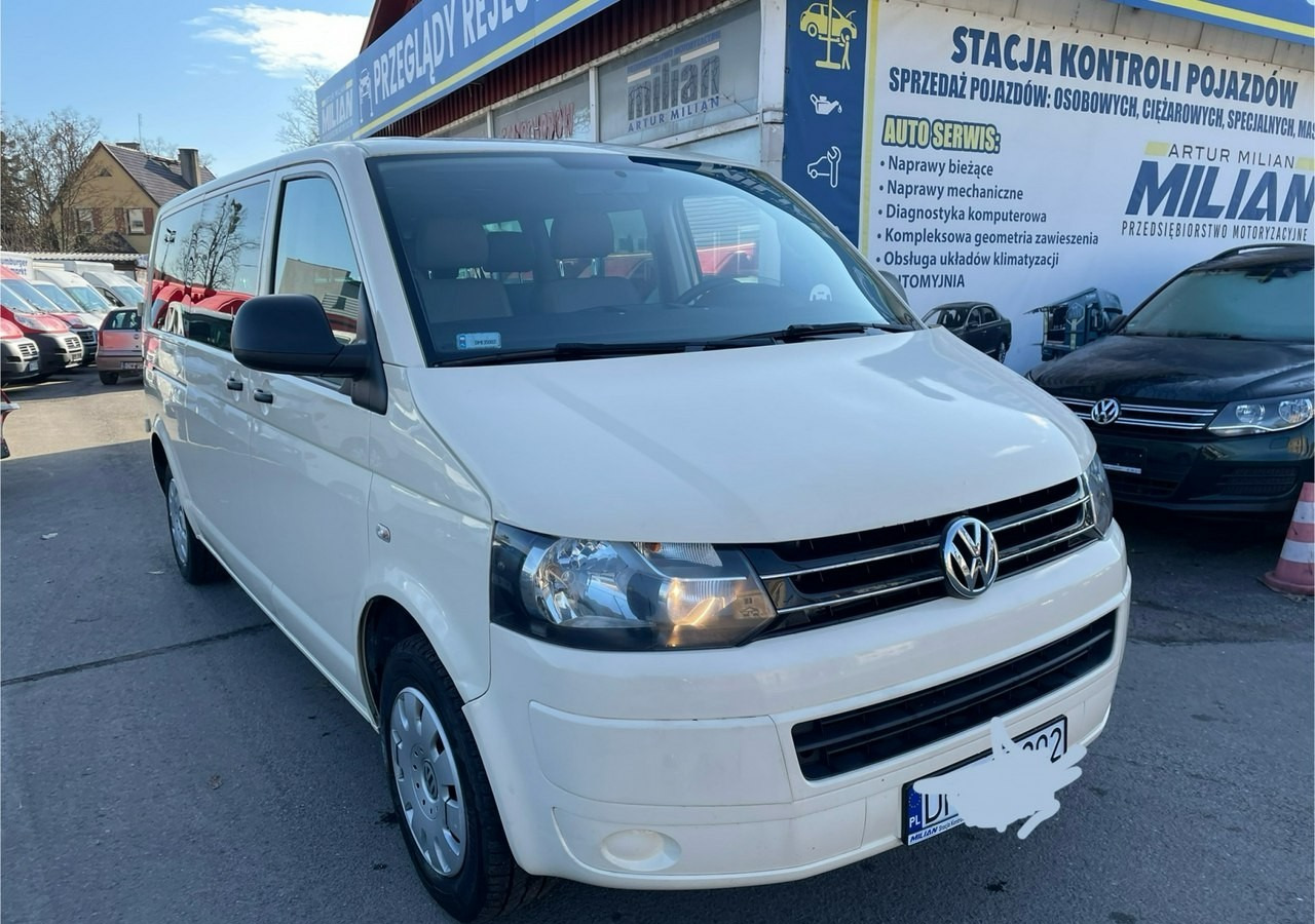 Volkswagen Inny Volkswagen Volkswagen Caravelle 2.0-140KM 2015 - Car: picture 2 Volkswagen Inny Volkswagen Volkswagen Caravelle 2.0-140KM 2015 - Car: picture 2