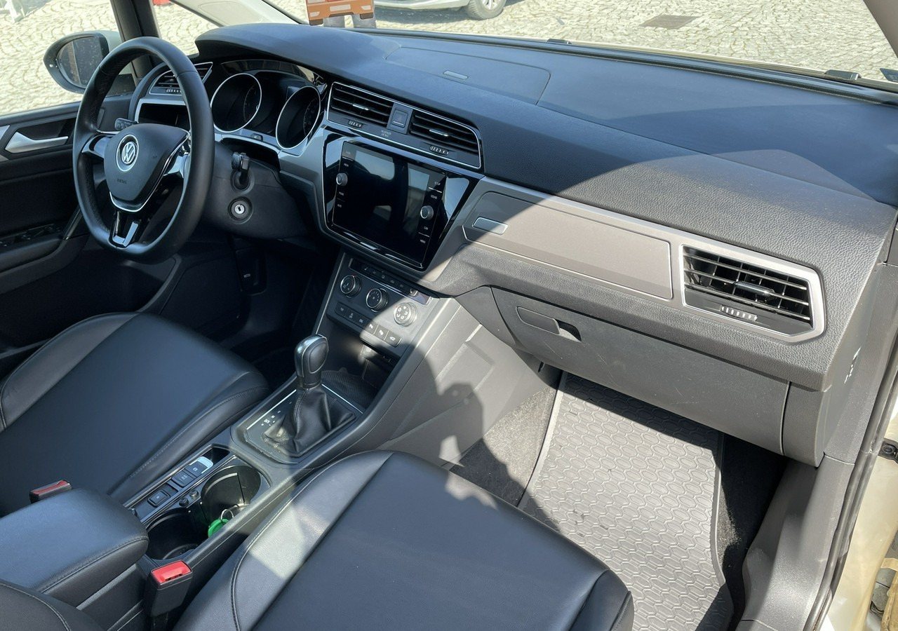 Car Volkswagen Touran III 2.0 TDI DSG Automat 7osobowy 2020: picture 10