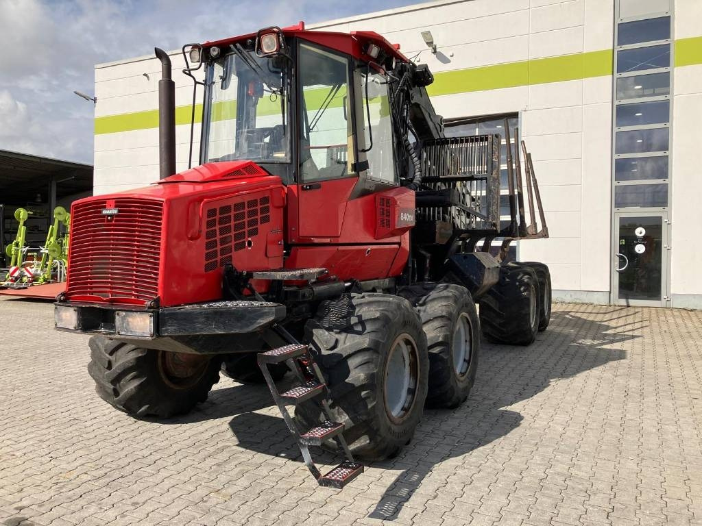 Komatsu 840TX - Forwarder: picture 1 Komatsu 840TX - Forwarder: picture 1