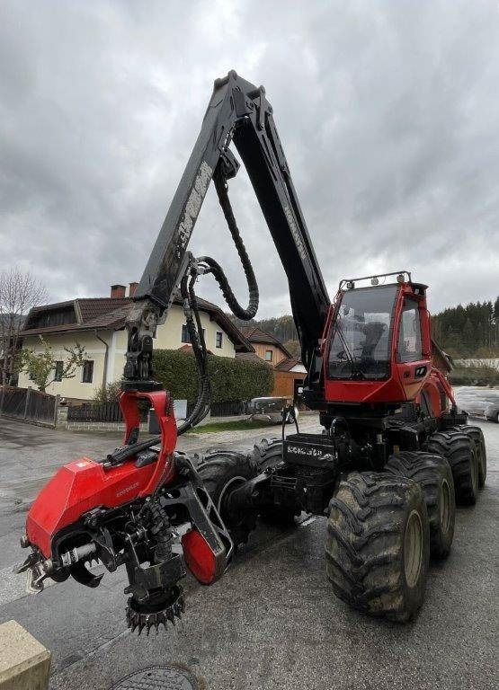 Forestry harvester Komatsu 931 XC: picture 1