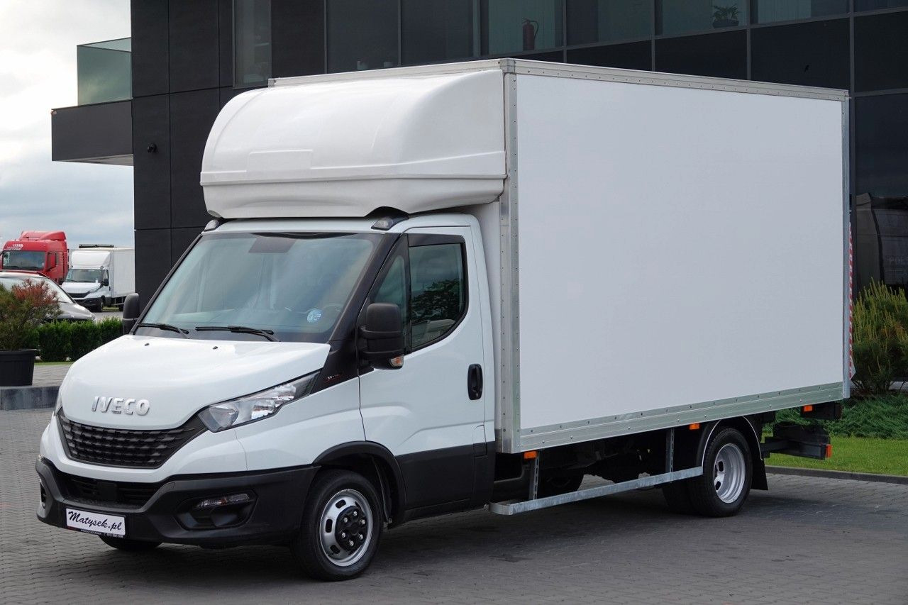 Iveco DAILY 3,0 D / KONTENER / 2021 / BLIŹNIAK / WINDA - Refrigerated delivery van: picture 3 Iveco DAILY 3,0 D / KONTENER / 2021 / BLIŹNIAK / WINDA - Refrigerated delivery van: picture 3