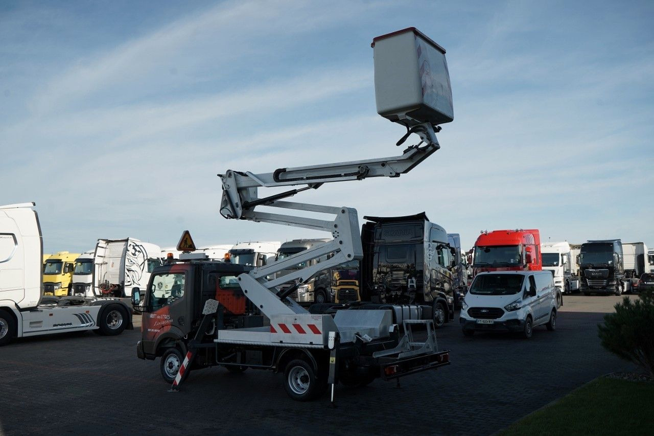Nissan CABSTAR / ZWYŻKA 16,3 METRÓW / BLIŹNIAK / UDŹWIG - Truck with aerial platform: picture 4 Nissan CABSTAR / ZWYŻKA 16,3 METRÓW / BLIŹNIAK / UDŹWIG - Truck with aerial platform: picture 4