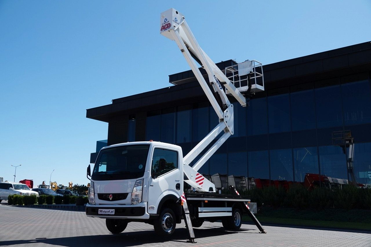 Renault MAXITY 110 DXI / ZWYŻKA 20 METRÓW / PODNOŚNIK KO - Truck with aerial platform: picture 2 Renault MAXITY 110 DXI / ZWYŻKA 20 METRÓW / PODNOŚNIK KO - Truck with aerial platform: picture 2