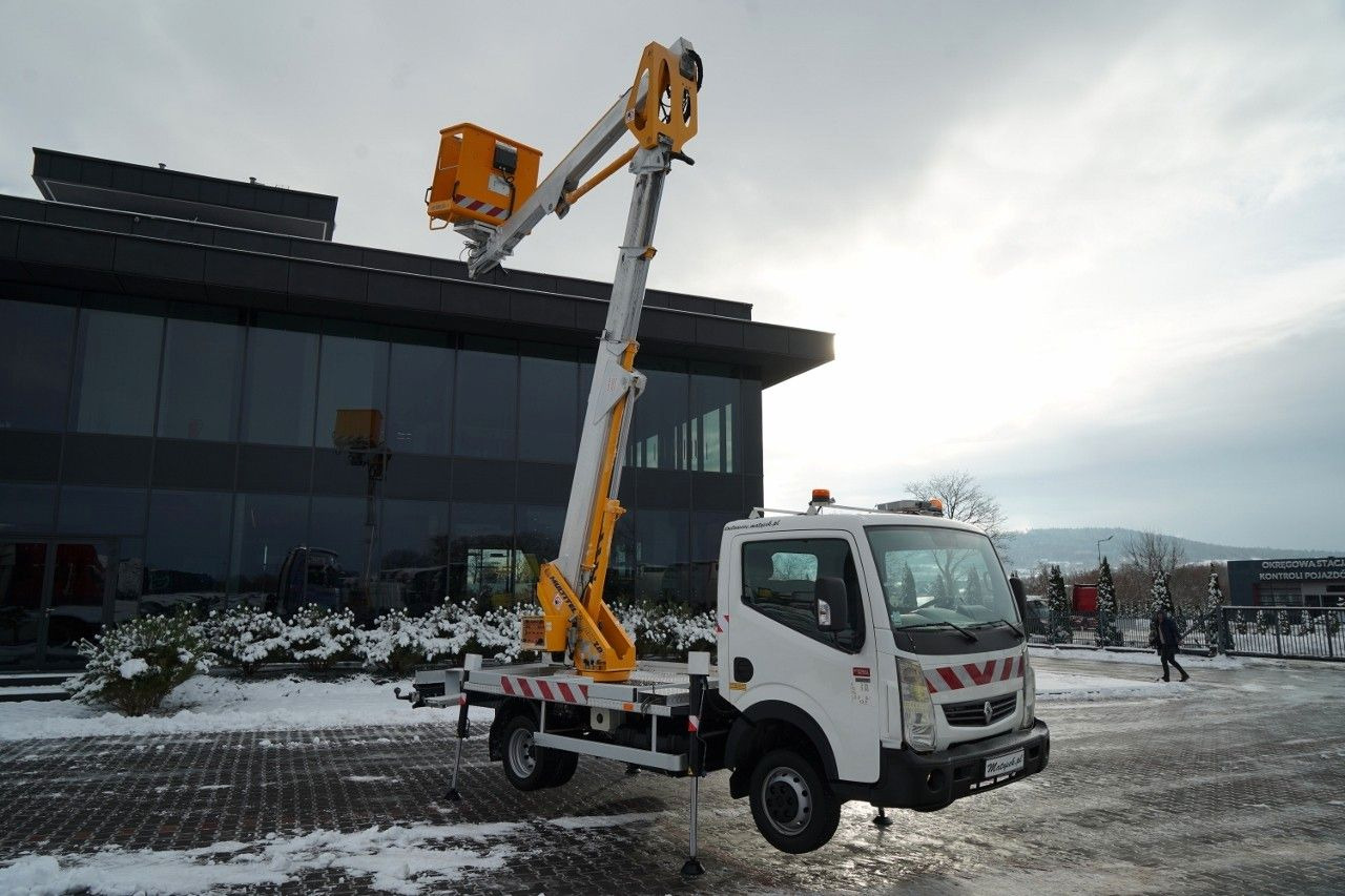 Renault MAXITY 120 dxi / ZWYŻKA 20 METRÓW / PODNOŚNIK KO - Truck with aerial platform: picture 3 Renault MAXITY 120 dxi / ZWYŻKA 20 METRÓW / PODNOŚNIK KO - Truck with aerial platform: picture 3