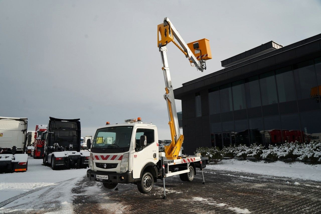 Renault MAXITY 120 dxi / ZWYŻKA 20 METRÓW / PODNOŚNIK KO - Truck with aerial platform: picture 2 Renault MAXITY 120 dxi / ZWYŻKA 20 METRÓW / PODNOŚNIK KO - Truck with aerial platform: picture 2