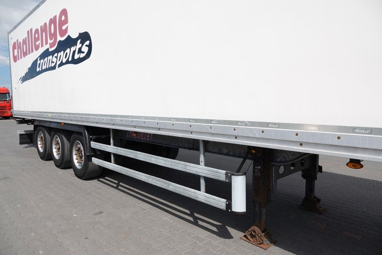 Samro KONTENER / KOFFER / 2X OŚ PODNOSZONA / OSIE SAF - Refrigerator semi-trailer: picture 5 Samro KONTENER / KOFFER / 2X OŚ PODNOSZONA / OSIE SAF - Refrigerator semi-trailer: picture 5