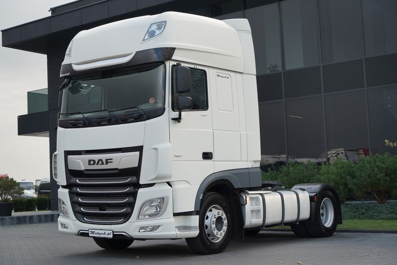 DAF XF 480 / SUPER SPACE CAB / 2021 ROK - Tractor truck: picture 1 DAF XF 480 / SUPER SPACE CAB / 2021 ROK - Tractor truck: picture 1