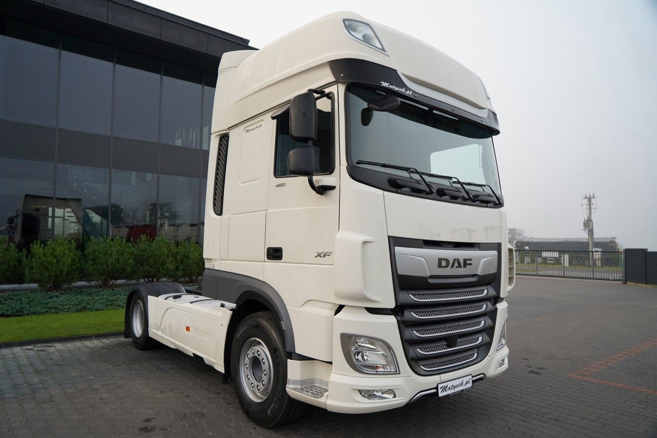 DAF XF 480 / SUPER SPACE CAB / OPONY 100% / 2021 ROK - Tractor truck: picture 2 DAF XF 480 / SUPER SPACE CAB / OPONY 100% / 2021 ROK - Tractor truck: picture 2