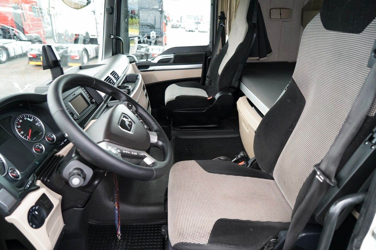 Tractor truck MAN TGX 18.470 / LOW DECK / MEGA / REGULOWANE SIODŁO: picture 24