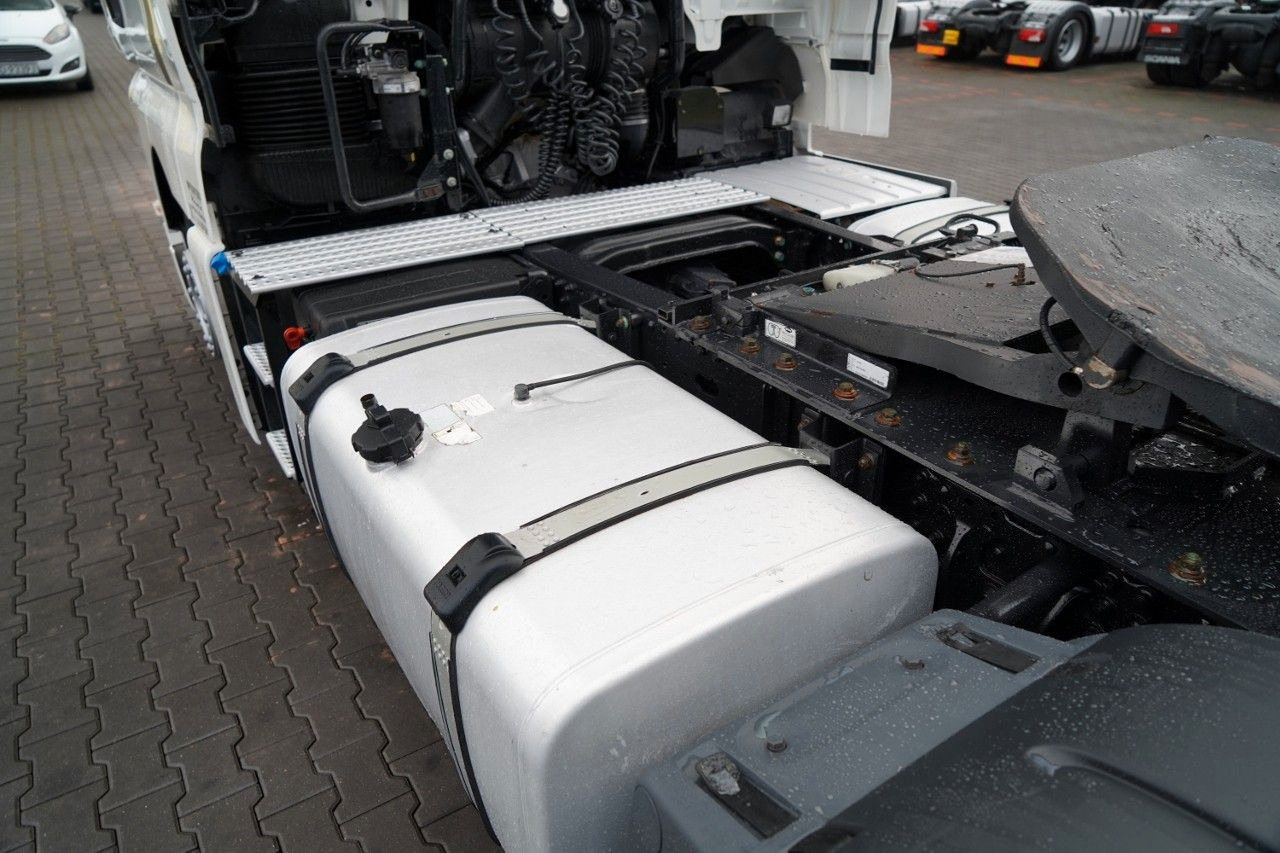 Tractor truck MAN TGX 18.470 / LOW DECK / MEGA / REGULOWANE SIODŁO: picture 13