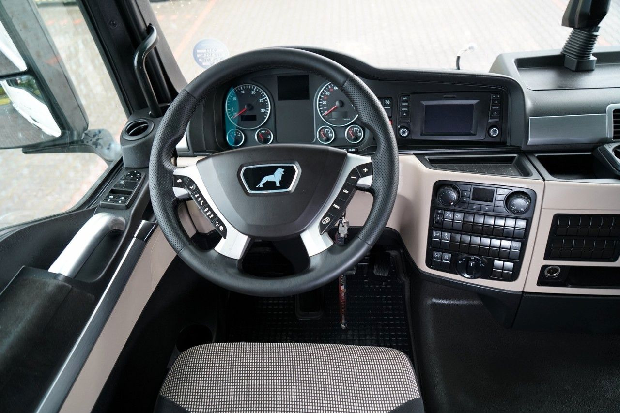 Tractor truck MAN TGX 18.470 / LOW DECK / MEGA / REGULOWANE SIODŁO: picture 29