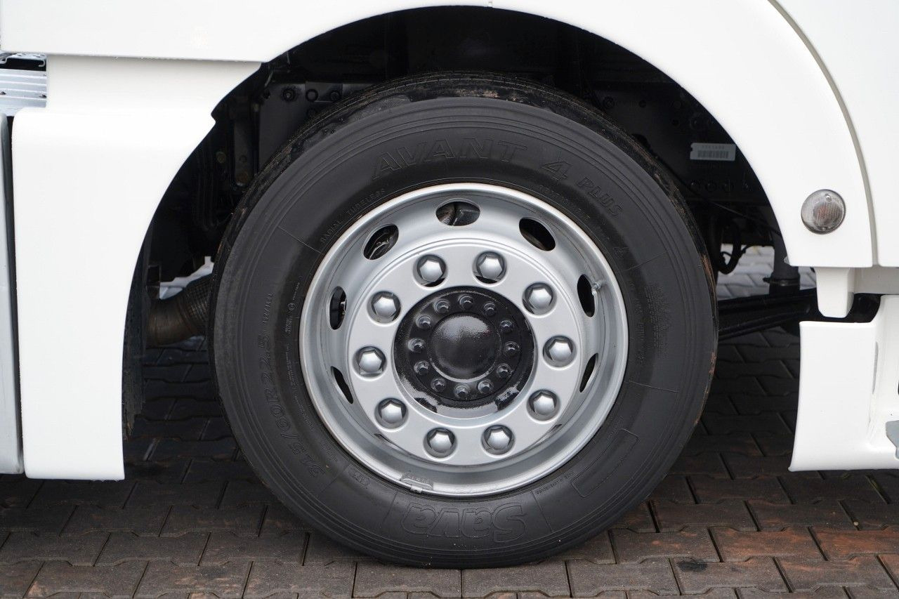 Tractor truck MAN TGX 18.470 / LOW DECK / MEGA / REGULOWANE SIODŁO: picture 19