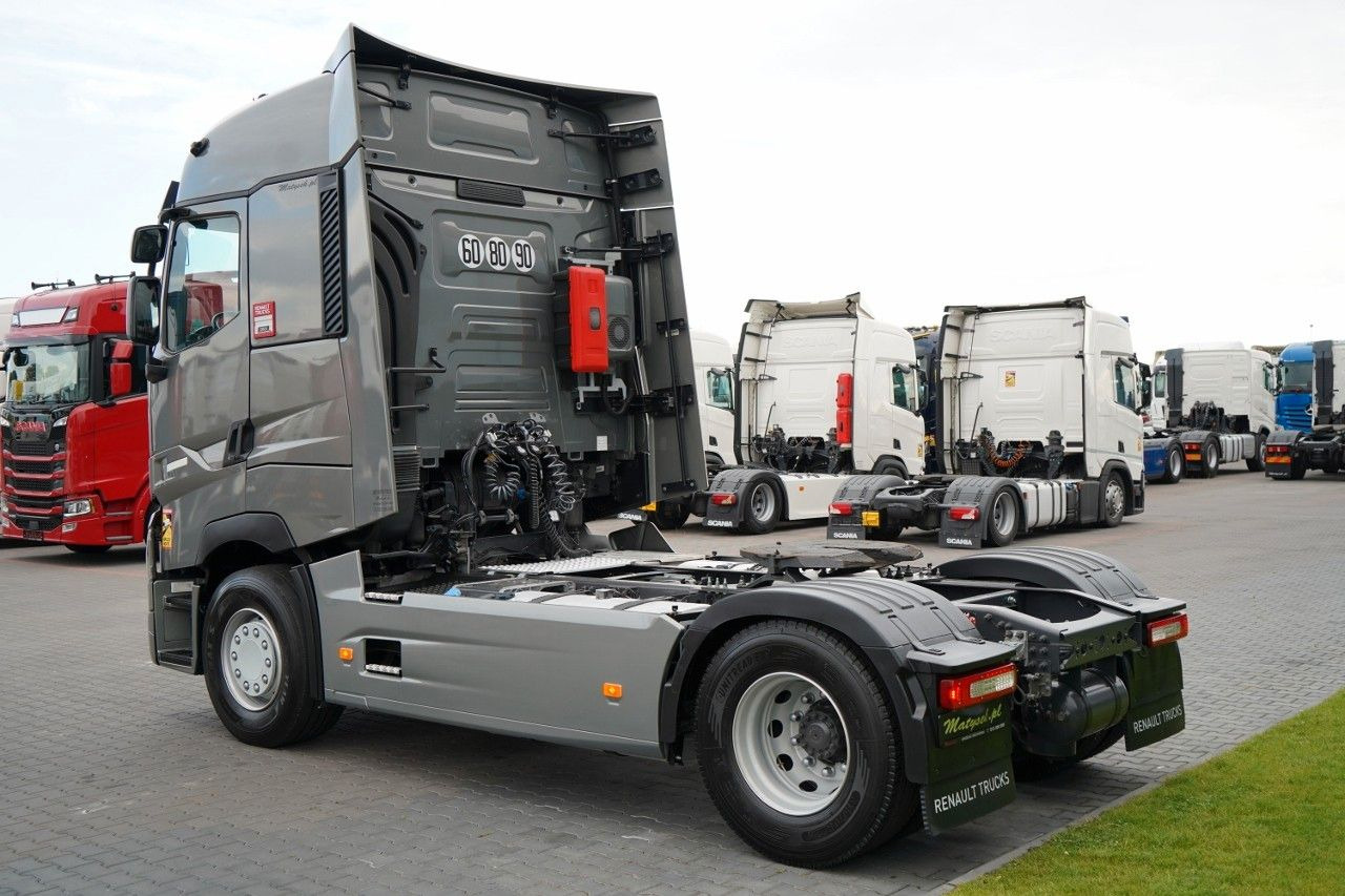 Renault T480 / 13 L / RETARDER / I-PARK COOL / OPONY Renault T480 / 13 L / RETARDER / I-PARK COOL / OPONY - Tractor truck: picture 4 Renault T480 / 13 L / RETARDER / I-PARK COOL / OPONY Renault T480 / 13 L / RETARDER / I-PARK COOL / OPONY - Tractor truck: picture 4