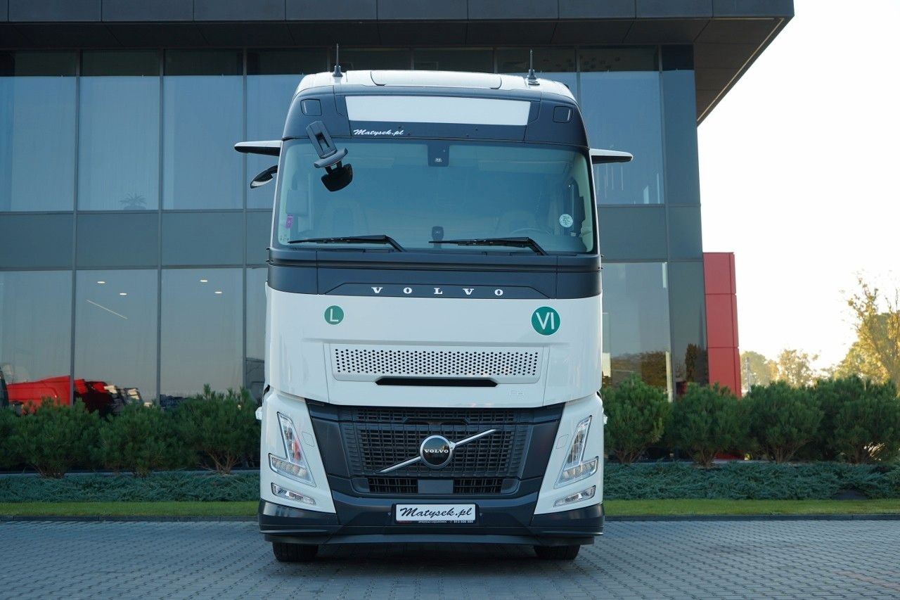 Volvo FH 500 AERO / 2025 ROK / I-SAVE / XXL / GWARANCJ - Tractor truck: picture 3 Volvo FH 500 AERO / 2025 ROK / I-SAVE / XXL / GWARANCJ - Tractor truck: picture 3