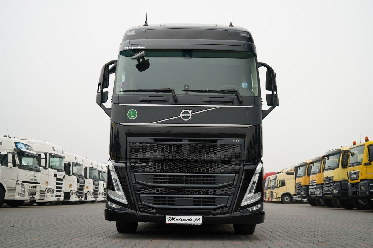 Volvo FH 500 /XXL / ZESTAW TANDEM PRZEJAZDOWY 120 M3 / - Curtain side truck, Curtainsider trailer: picture 2 Volvo FH 500 /XXL / ZESTAW TANDEM PRZEJAZDOWY 120 M3 / - Curtain side truck, Curtainsider trailer: picture 2