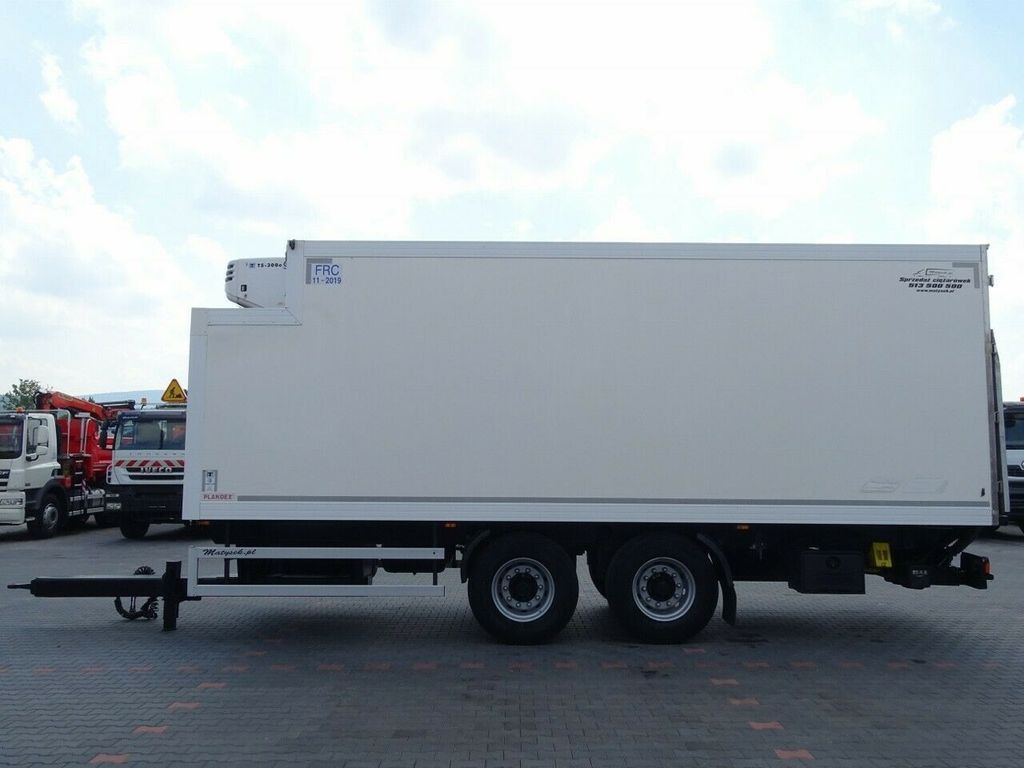 Wielton PLANDEX/REFRIDGERATOR/19 PALLETS/TK TS300/7,55 M Wielton PLANDEX/REFRIDGERATOR/19 PALLETS/TK TS300/7,55 M - Refrigerator trailer: picture 2 Wielton PLANDEX/REFRIDGERATOR/19 PALLETS/TK TS300/7,55 M Wielton PLANDEX/REFRIDGERATOR/19 PALLETS/TK TS300/7,55 M - Refrigerator trailer: picture 2