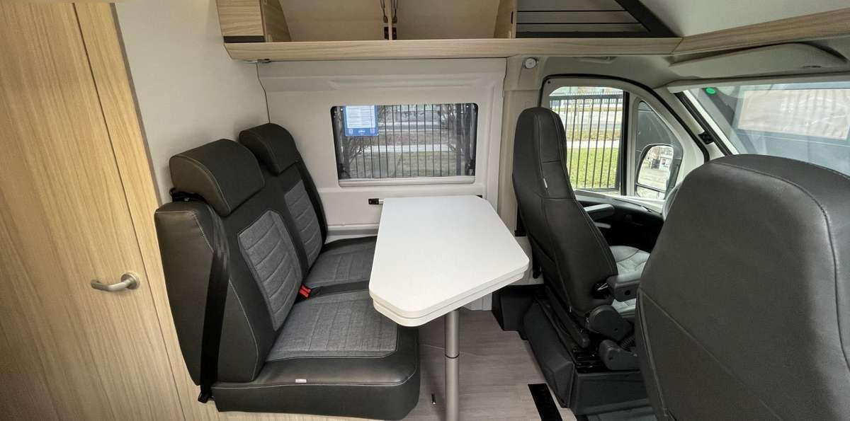 Adria Twin 600 SP Family - Camper van: picture 4 Adria Twin 600 SP Family - Camper van: picture 4