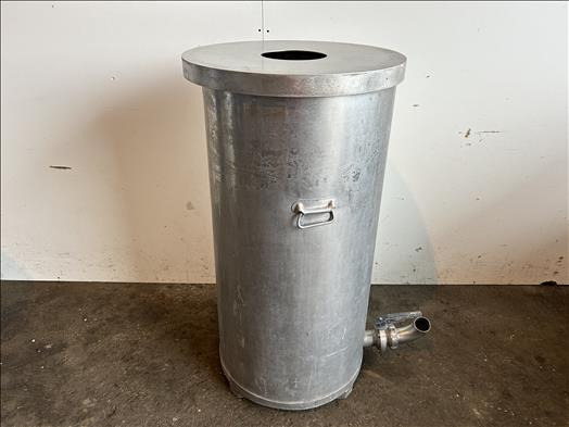 Decalinox 200L Holding tank - Food processing equipment: picture 1 Decalinox 200L Holding tank - Food processing equipment: picture 1