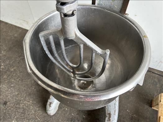 Hobart AE200 Planetary mixer - Food processing equipment: picture 3 Hobart AE200 Planetary mixer - Food processing equipment: picture 3