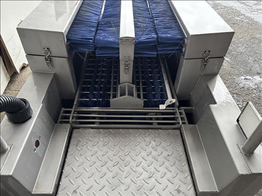 Unitech Boot wash station - Food processing equipment: picture 4 Unitech Boot wash station - Food processing equipment: picture 4