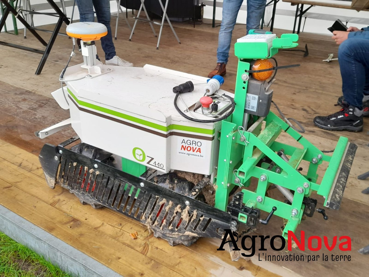 Naïo Robot Oz MARAICHAGE - Agricultural machinery: picture 2 Naïo Robot Oz MARAICHAGE - Agricultural machinery: picture 2