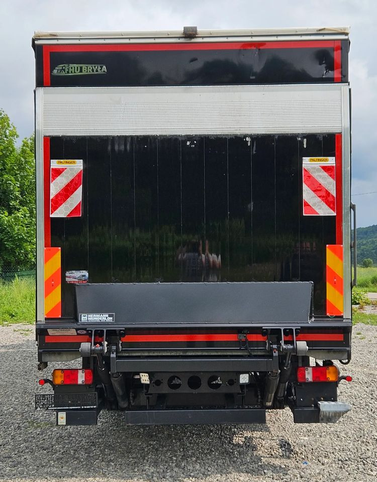 MAN TGM 12.290/15.290/E6/FIRANKA/BOCZNE DRZWI/BURTO-FIRANKA/18PALET/WINDA/NISKI PRZEBIEG/2018/CAŁY NA PODUSZKACH/SERWISOWANY - Curtain side truck: picture 5 MAN TGM 12.290/15.290/E6/FIRANKA/BOCZNE DRZWI/BURTO-FIRANKA/18PALET/WINDA/NISKI PRZEBIEG/2018/CAŁY NA PODUSZKACH/SERWISOWANY - Curtain side truck: picture 5