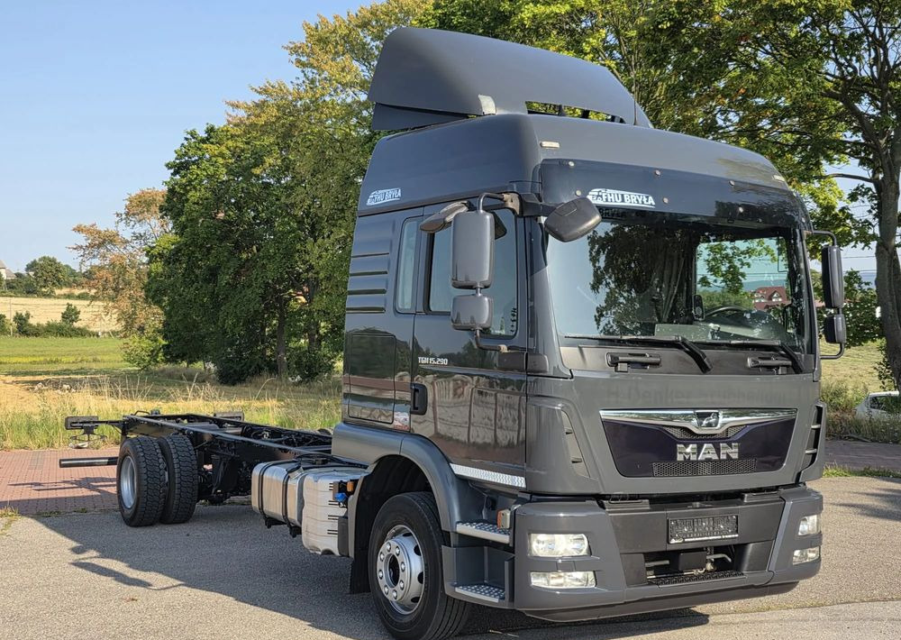 MAN TGM 15.290 / RAMA DO ZABUDOWY / AUTOMAT / SPROWADZONY / E6 / LIFT / ROZSTAW OSI 5.5M / LAWETA / POMOC DROGOWA / STAN BARDZO DOBRY/ - Cab chassis truck: picture 1 MAN TGM 15.290 / RAMA DO ZABUDOWY / AUTOMAT / SPROWADZONY / E6 / LIFT / ROZSTAW OSI 5.5M / LAWETA / POMOC DROGOWA / STAN BARDZO DOBRY/ - Cab chassis truck: picture 1