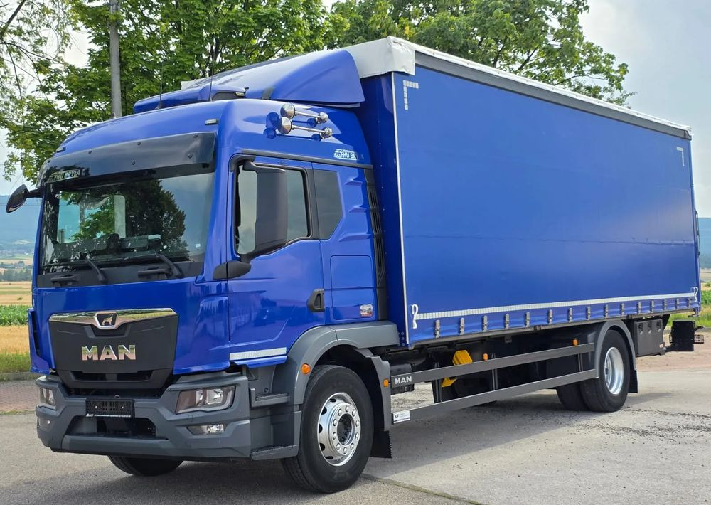 MAN TGM 18.320 / 18.290 / NOWY MODEL / E6 / 20PALET / 9200 ŁADOWNOŚĆ / SERWISOWANY / NISKI PRZEBIEG / WINDA / FIRANKA / SPROWADZONY / 2021 / NISKI PRZEBIEG /PIERWSZY WŁAŚCICIEL/ - Curtain side truck: picture 1 MAN TGM 18.320 / 18.290 / NOWY MODEL / E6 / 20PALET / 9200 ŁADOWNOŚĆ / SERWISOWANY / NISKI PRZEBIEG / WINDA / FIRANKA / SPROWADZONY / 2021 / NISKI PRZEBIEG /PIERWSZY WŁAŚCICIEL/ - Curtain side truck: picture 1