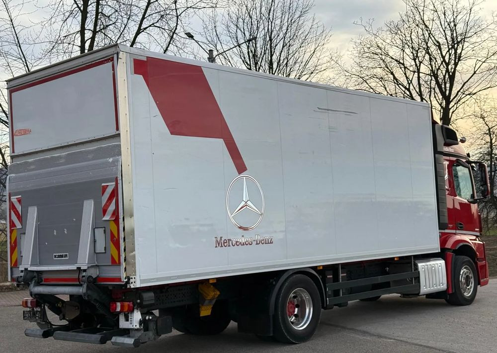 Mercedes-Benz ACTROS 1846/1836/IZOTERMA/WINDA/DUŻY SILNIK/E6/SPROWADZONY/NISKI PRZEBIEG/KONTENER/18 PALET/ALUMINIOWE FELGI/SUPER STAN - Refrigerator truck: picture 4 Mercedes-Benz ACTROS 1846/1836/IZOTERMA/WINDA/DUŻY SILNIK/E6/SPROWADZONY/NISKI PRZEBIEG/KONTENER/18 PALET/ALUMINIOWE FELGI/SUPER STAN - Refrigerator truck: picture 4