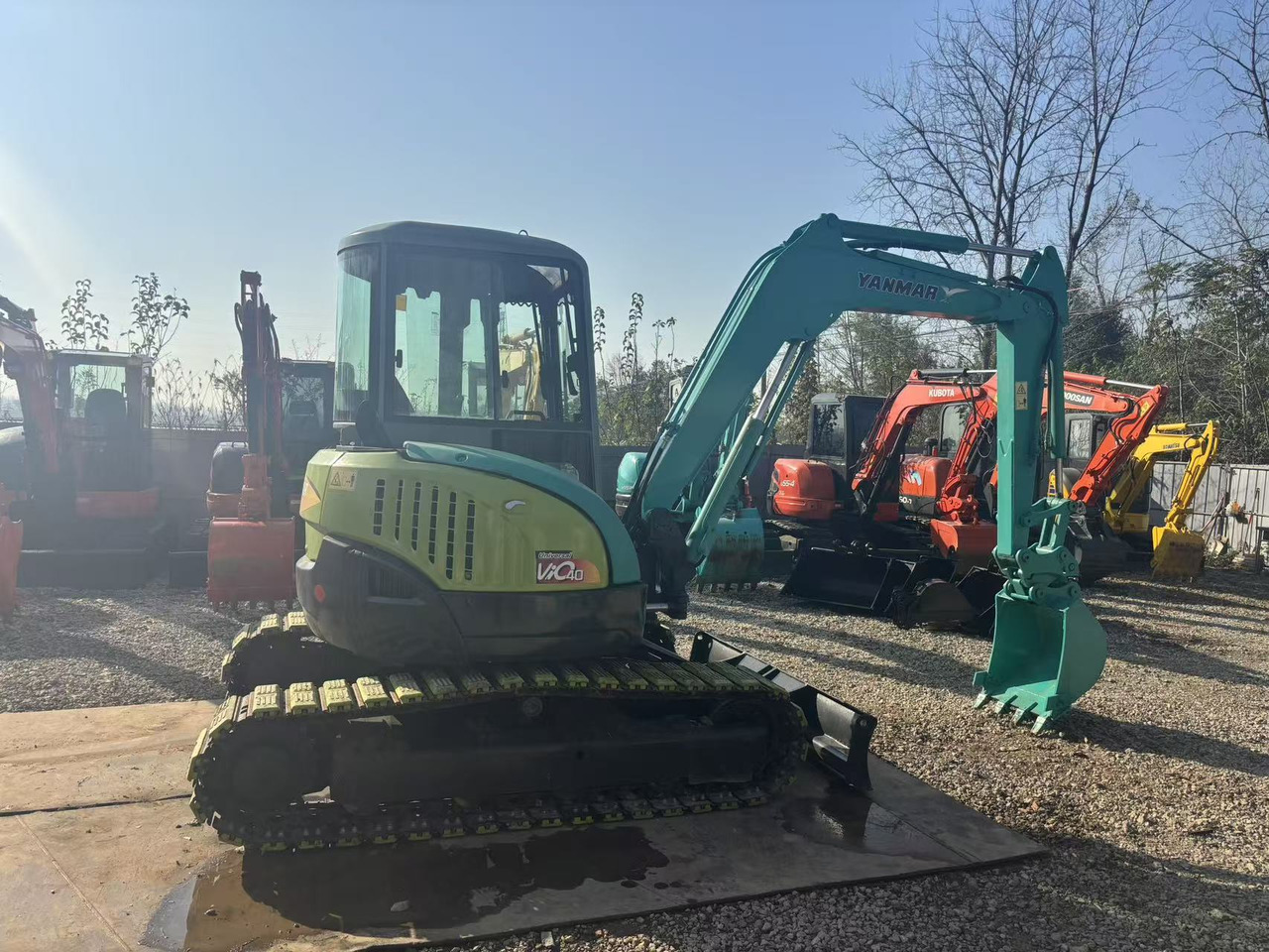 YANMAR VIO40 - Mini excavator: picture 1 YANMAR VIO40 - Mini excavator: picture 1