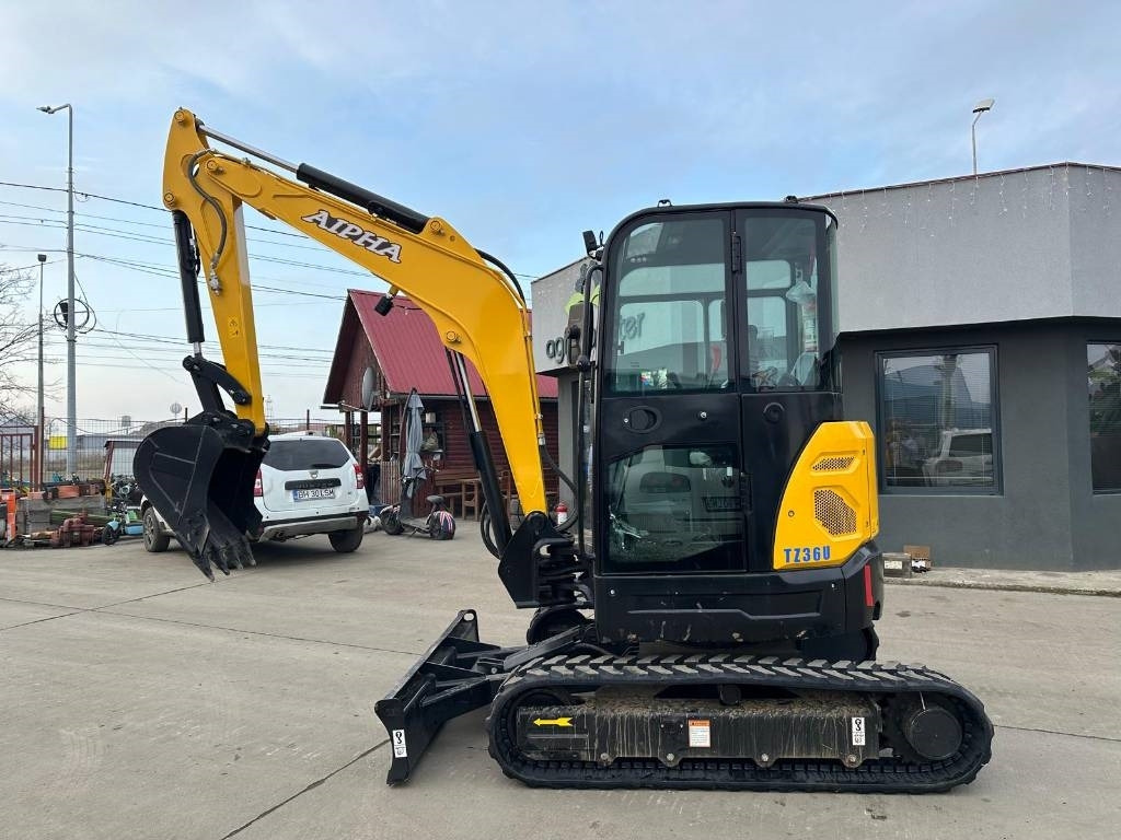 Mini excavator Aipha TZ36U: picture 6