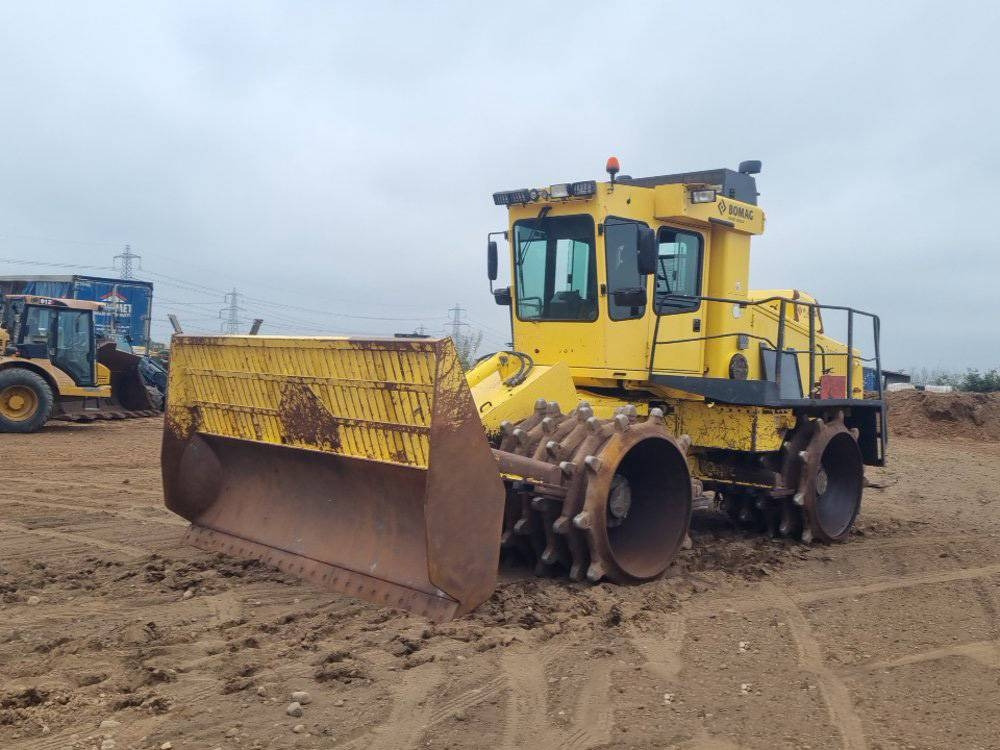 Bomag BC 772 RB-2  - Compactor: picture 1 Bomag BC 772 RB-2  - Compactor: picture 1