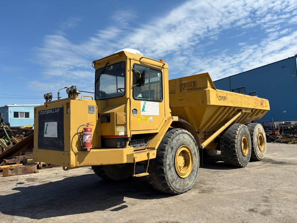 CAT D 350 C - Articulated dumper: picture 1 CAT D 350 C - Articulated dumper: picture 1