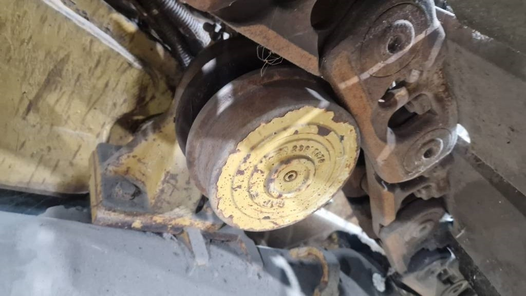 CAT D5 FOR PARTS - Bulldozer: picture 3 CAT D5 FOR PARTS - Bulldozer: picture 3